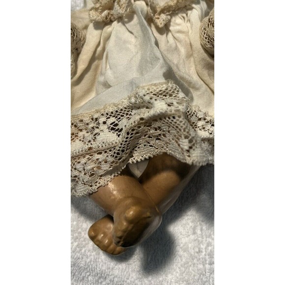 Antique 30s Composition RubberBand Doll 9" in size- original Dress -rareFragile - Picture 9 of 16